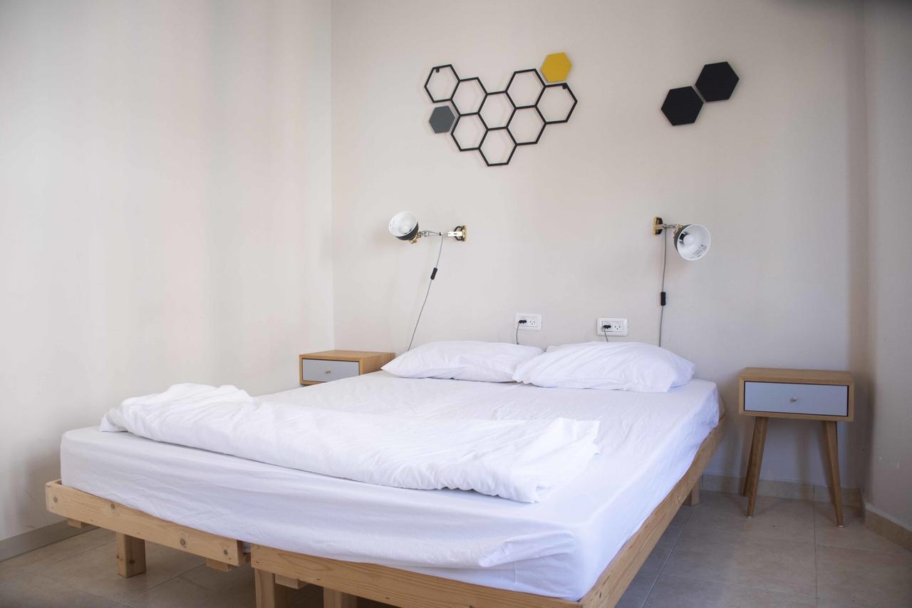 Ourplace Apartments Tel Aviv Exterior photo