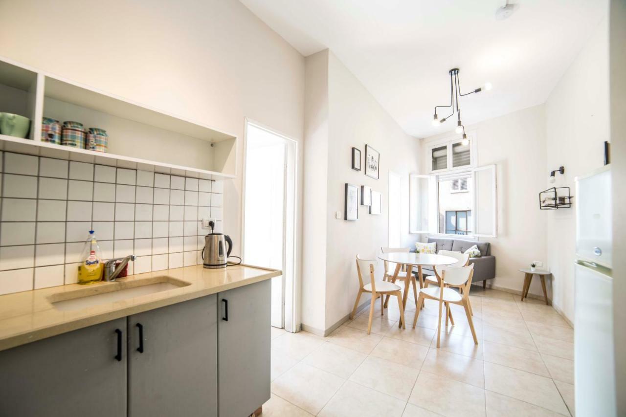 Ourplace Apartments Tel Aviv Exterior photo