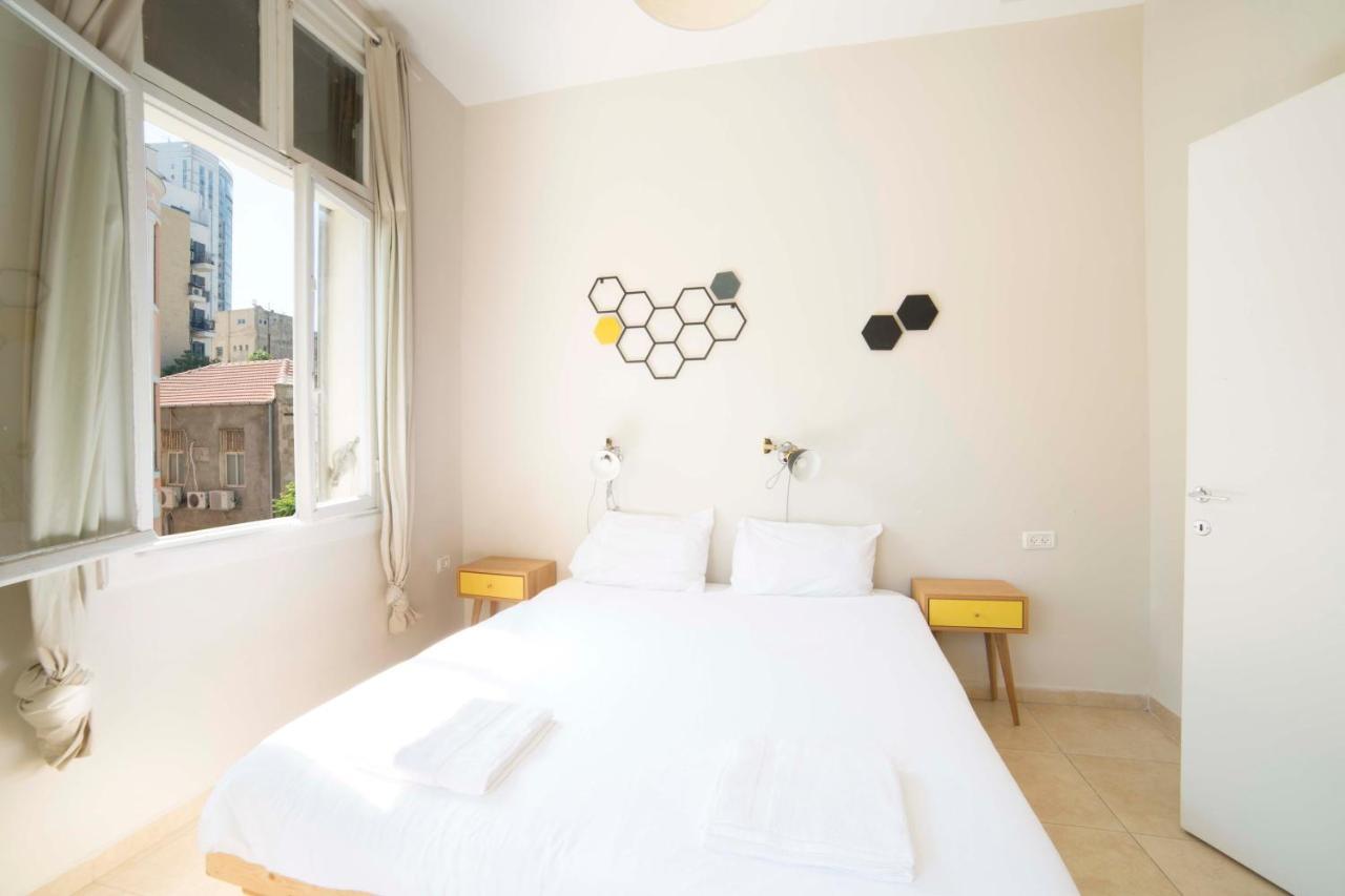 Ourplace Apartments Tel Aviv Exterior photo